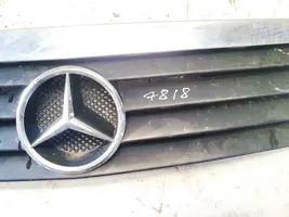 Mercedes-Benz A W168 Grotelės priekinės 1688801483