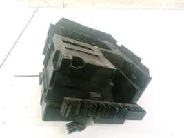 Volkswagen PASSAT B6 Fuse box cover 1K0907361B