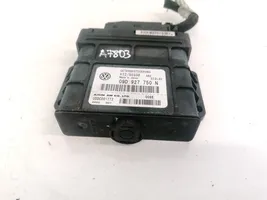 Volkswagen Touareg I Module de contrôle de boîte de vitesses ECU 09D927750N