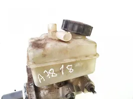 Mercedes-Benz A W168 Réservoir de liquide de frein 320668682