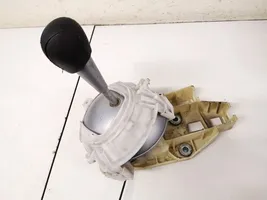 Volvo S60 Gear selector/shifter (interior) 8677048