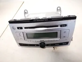Toyota Avensis T270 Unité principale radio / CD / DVD / GPS 8612005220