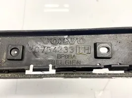Volvo V50 Uchwyt / Mocowanie zderzaka tylnego 30764233