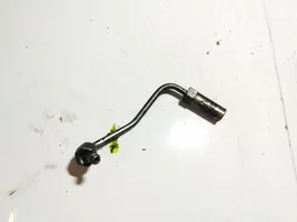 Nissan Pathfinder R51 Tuyau d'alimentation conduite de carburant 