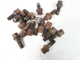 Mercedes-Benz C W203 Nuts/bolts 