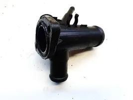 Volkswagen PASSAT B4 Tuyau de liquide de refroidissement moteur 068121133AE