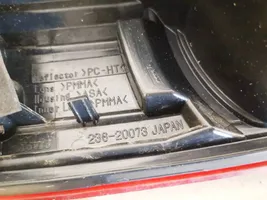 Subaru Legacy Luci posteriori del portellone del bagagliaio 23620073