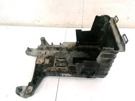 Volkswagen PASSAT B6 Battery box tray 1K0915333C