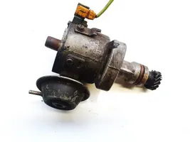 Mercedes-Benz 190 W201 Spark distributor 0031581901