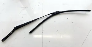 Volkswagen Golf VII Front wiper blade arm 