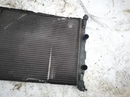 Renault Megane II Radiateur de refroidissement 8200115542