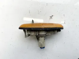 Mazda 323 F Seitenblinker 0464120