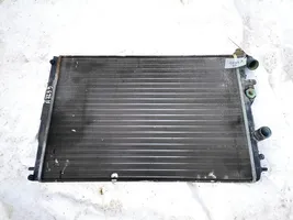 Renault Megane I Radiateur de refroidissement 7700425842