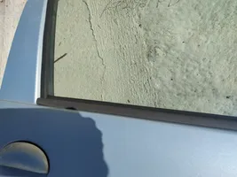 Toyota Aygo AB10 Priekšpusē durvju stikla apdare 