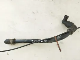 Volkswagen PASSAT B3 Kühlleitung / Kühlschlauch 026133784