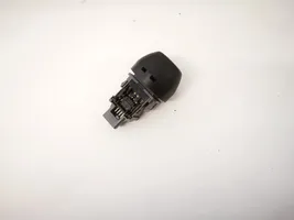 Toyota RAV 4 (XA30) Botón interruptor de luz de peligro 15b060