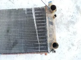 Audi 100 200 5000 C3 Dzesēšanas šķidruma radiators 