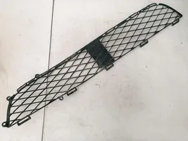 Toyota Yaris Grille inférieure de pare-chocs avant 