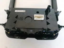 Toyota Avensis Verso Panel klimatyzacji 5590044270