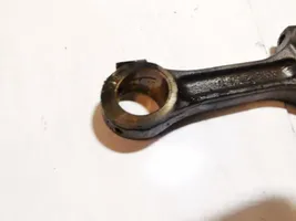 Hyundai Elantra Connecting rod/conrod 