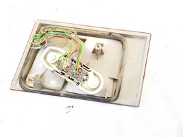 Peugeot 405 Lampy tylnej klapy bagażnika 