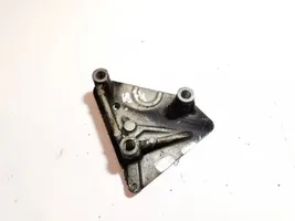 Honda Civic Engine mounting bracket 