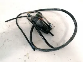 Renault Megane I Windscreen/windshield washer pump 7700821782