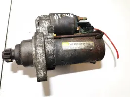 Volkswagen Touran I Starter motor 02m911023m