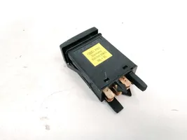 Audi A4 S4 B5 8D Botón interruptor de luz de peligro 8D0941509C