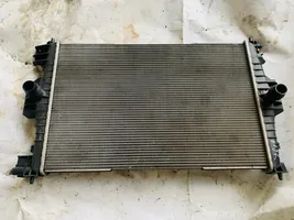 Peugeot RCZ Radiateur de refroidissement 9673947480