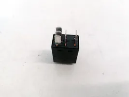 Audi A3 S3 8V Other relay 7M0951253C