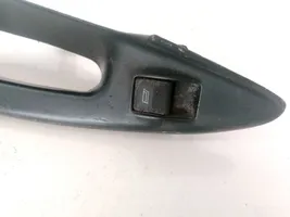 Audi A4 S4 B5 8D Electric window control switch 8D0867371