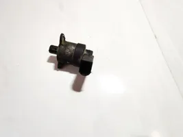 Mercedes-Benz E W211 Sensore di pressione del carburante 0928400604