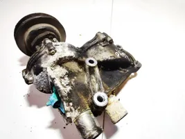 Volkswagen PASSAT B4 Water pump 037121013a