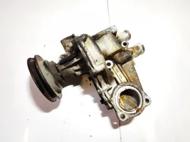 Volkswagen PASSAT B4 Water pump 037121013a