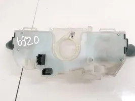 Renault Megane III Leva/interruttore dell’indicatore di direzione e tergicristallo 255670017R