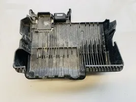 Opel Meriva B Deckel Batteriekasten 525230582