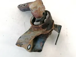 Mazda 626 Supporto di montaggio del motore ge6r39040