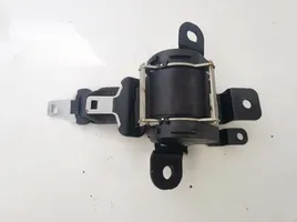 Nissan Qashqai Pas bezpieczeństwa fotela tylnego środkowego 606161961