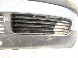 Volkswagen PASSAT B5 Grille inférieure de pare-chocs avant 