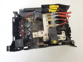 Volkswagen Touareg I Fuse box set 0519478425