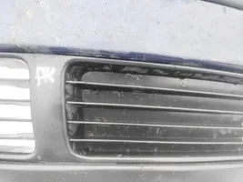 Volkswagen PASSAT B5 Kratka dolna zderzaka przedniego 