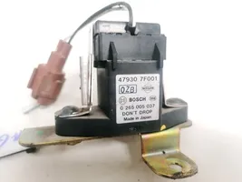 Nissan Terrano Sensor ESP de aceleración de frecuencia del intermitente 479307F001