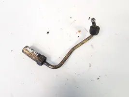 Nissan X-Trail T30 Tuyau d'alimentation conduite de carburant 