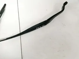 Honda CR-V Front wiper blade arm 