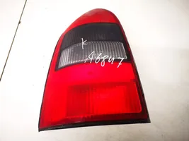 Opel Vectra B Lampa tylna 09153153