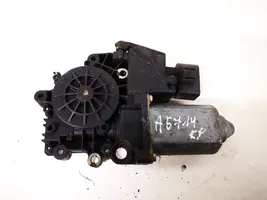 Audi A4 S4 B5 8D Etuoven ikkunan nostomoottori 0536001402