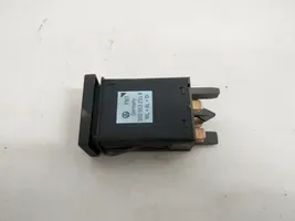 Volkswagen PASSAT B5 Botón interruptor de luz de peligro 3b0953235b