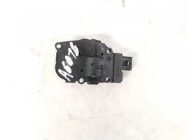 Land Rover Discovery Sport Moteur / actionneur de volet de climatisation 412650750