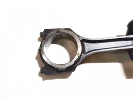 Ford Mondeo Mk III Piston with connecting rod 24574B